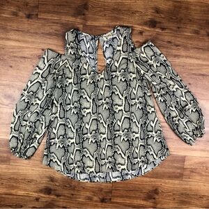 Show Me Your Mumu Snakeskin Print Cut Out Shoulder Blouse Top Shirt